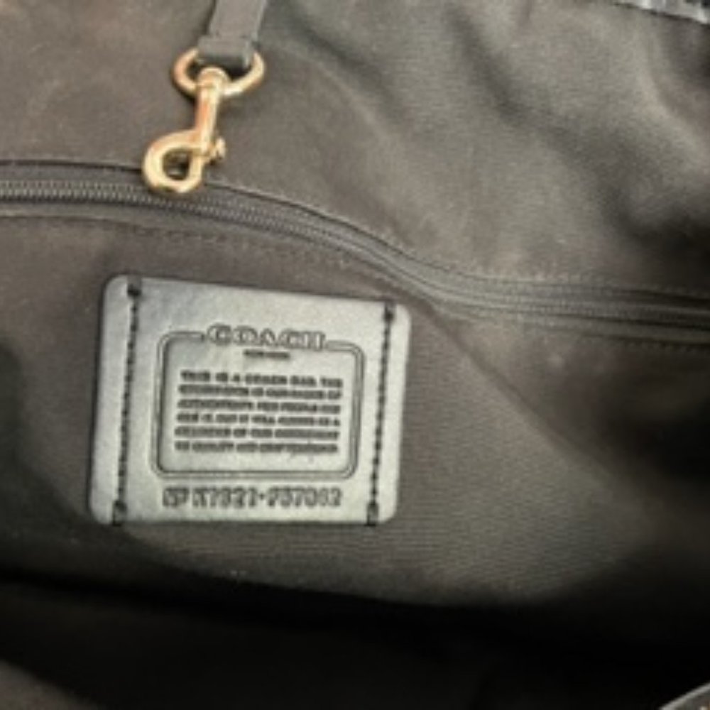 COACH Drawstring Carryall In Signature Canvas*** - Picture 10 of 13